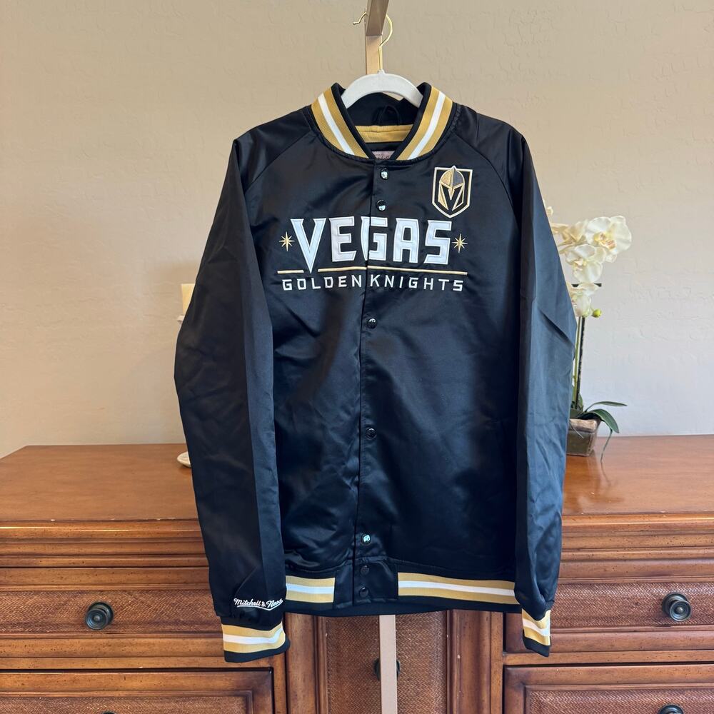 Mitchell & Ness Vegas Golden Knights Satin Jacket Black Gold L NWT - Picture 2 of 5